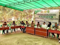 Erwin Johana Apresiasi Kegiatan Penanaman Jagung Perdana di Desa Pangkalan Bemban