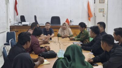 Bawaslu Kabupaten Sambas Terima Kunjungan BPD Desa Berlimang