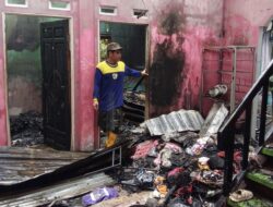 Diduga Akibat Konsleting Listrik, Kebakaran Hanguskan Satu Unit Rumah di Desa Sungai Rusa