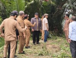 Wakil Bupati Sambas Tinjau Titik-titik Lokasi Rencana Pembangunan Jalan di Selakau dan Tebas