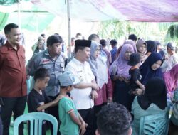 Pemkab Sambas Gelar Berobat Gratis, Bupati Satono Ingin Warga di Seburuan Tetap Sehat