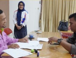 Cegah P4GN, Kejari Sambas Lakukan Tes Urine Pada Seluruh Pegawai