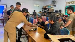 Diduga Jual Aset Desa dan Palsukan Tanda Tangan, Kades Parit Baru Salatiga Didemo Warga